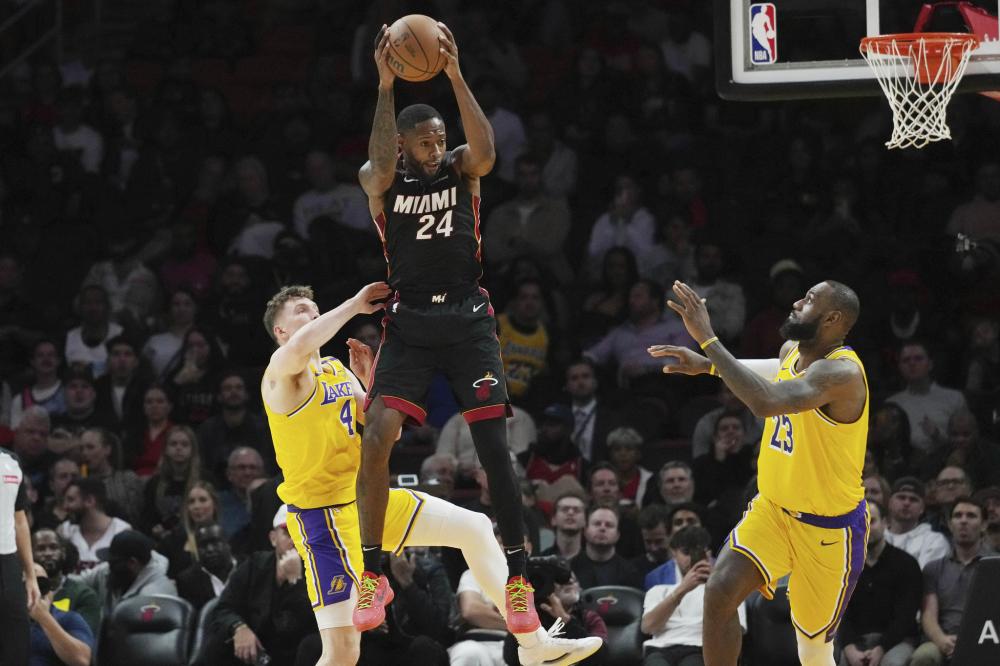 他们不仅带 他们不仅带