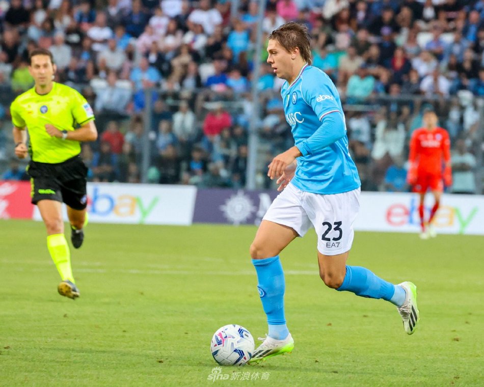 卡点球这样 卡点球这样