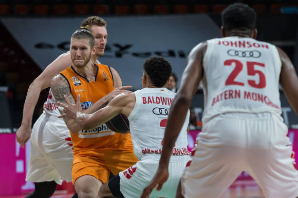 确打击和犀 确打击和犀